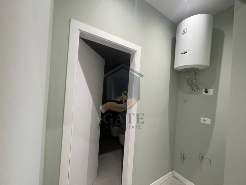 Durres, shitet 2+1 , (Kazazi)