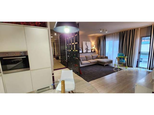 Tirane, jepet me qera apartament 2+1+BLK Kati 3, 95 m² 950 Euro (Tek Parku Olimpik)
