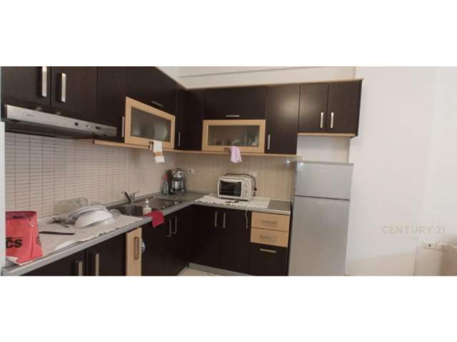 Tirane, jepet me qera apartament 1+1+BLK Kati 2, 58 m² 400 Euro (Rruga Rrapo Hekali, Kodra e Diellit)