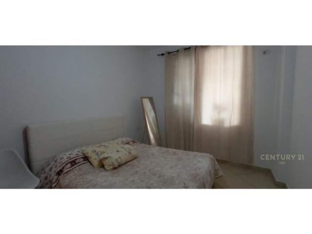 Tirane, jepet me qera apartament 1+1+BLK Kati 2, 58 m² 400 Euro (Rruga Rrapo Hekali, Kodra e Diellit)