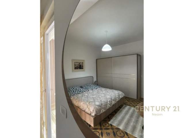 Tirane, jepet me qera apartament 1+1+A+BLK Kati 3, 95 m² 550