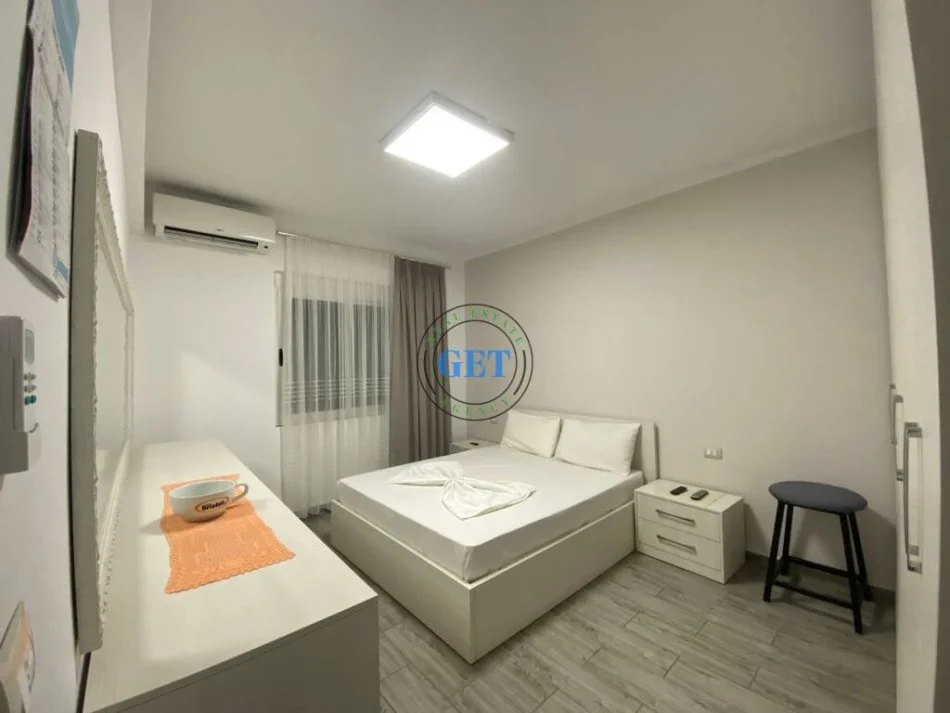 Durres, shitet apartament 1+1 Kati 2, 70 m² ,2300 euro m2(Bulevardi)