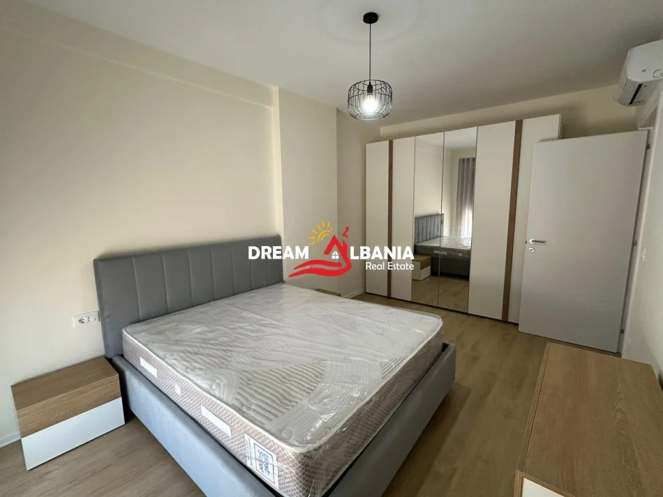 Tirane, jepet me qera zyre , 65 m² 680 € (ne rrugen “Dervish Hekali”, prane “Shkolles se Kuqe”)