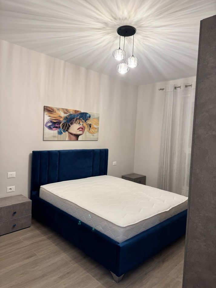 Tirane, jepet me qera apartament 1+1+Ballkon Kati 5, 70 m² 600 € (DON BOSKO)