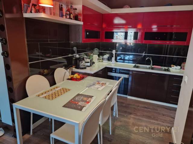 Tirane, shitet apartament 2+1+BLK Kati 6, 84 m² 128.000 Euro (ish Fusha e aviacionit)