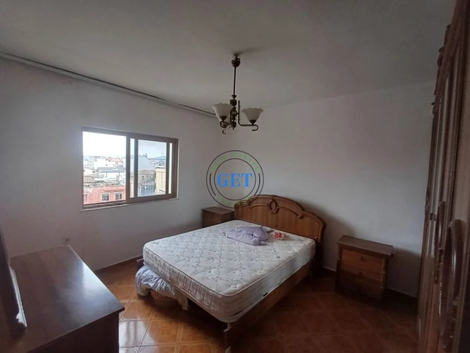Durres, shitet apartament 2+1+Ballkon Kati 3, 73 m² 32.000 € 