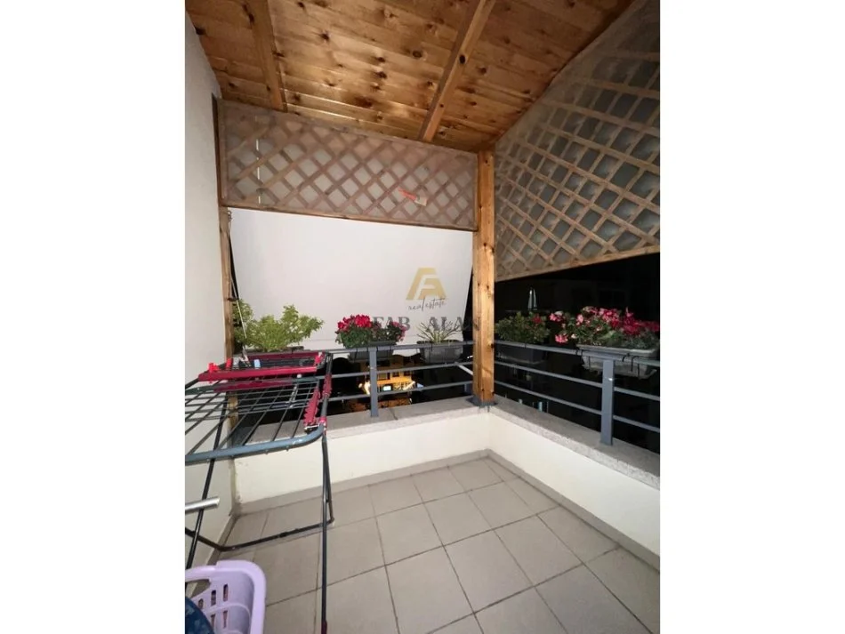 Tirane, jepet me qera apartament 2+1 Kati 6, 98 m² 500 € (Astir, KOMPLEKSI FRATARI)