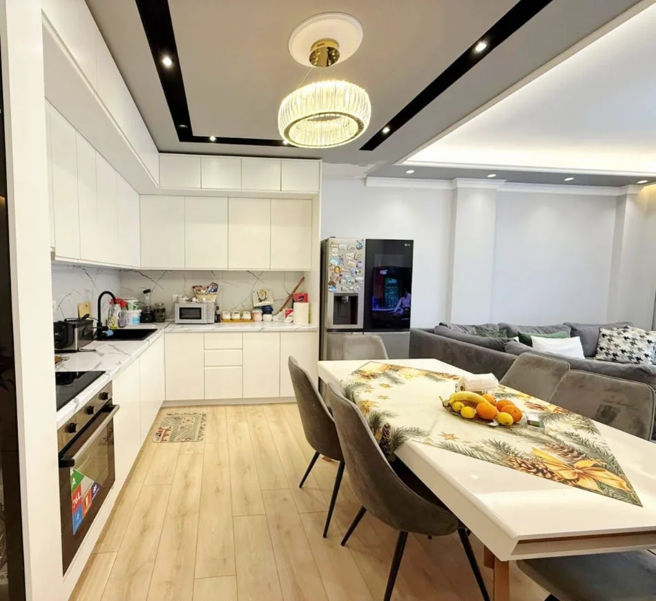 Tirane, shitet apartament 3+1 , 144 m² 339.000 € (Kopshti Zoologjik)