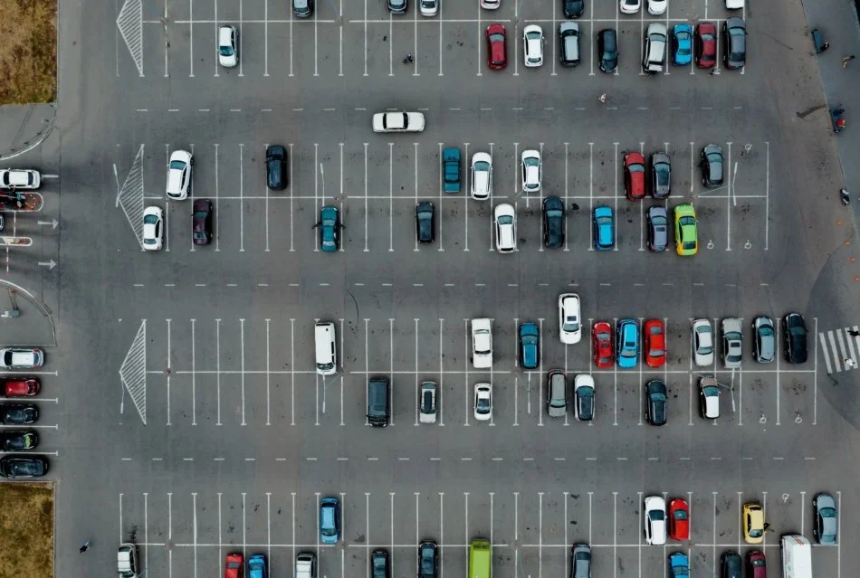 Tirane, jepet me qera garazh | post parkimi , 3.085 m² 1.500 € (Selite)