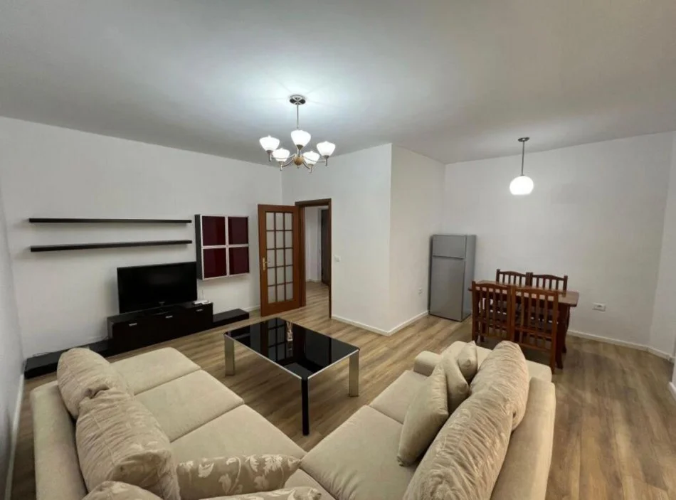 Tirane, shitet apartament 2+1 Kati 4, 80 m² 245.000 € (Myslym Shyri)