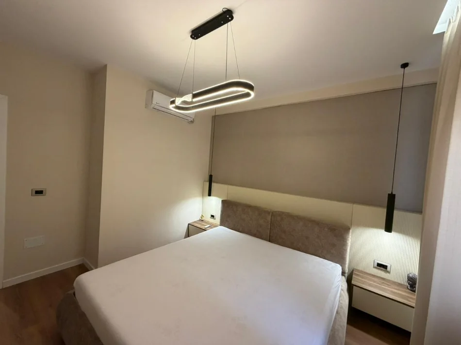 Durres, shitet apartament 1+1 Kati 8, 119.000 €
