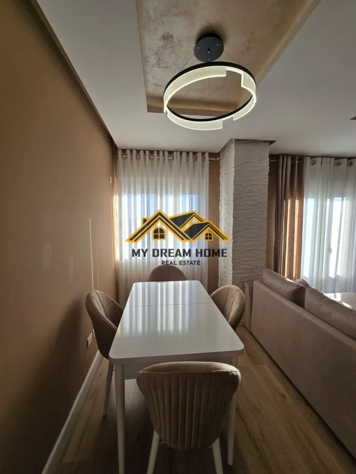 Durres, shitet apartament 2+1 , 110 m² 200.000 € (STACIONI I TRENIT)