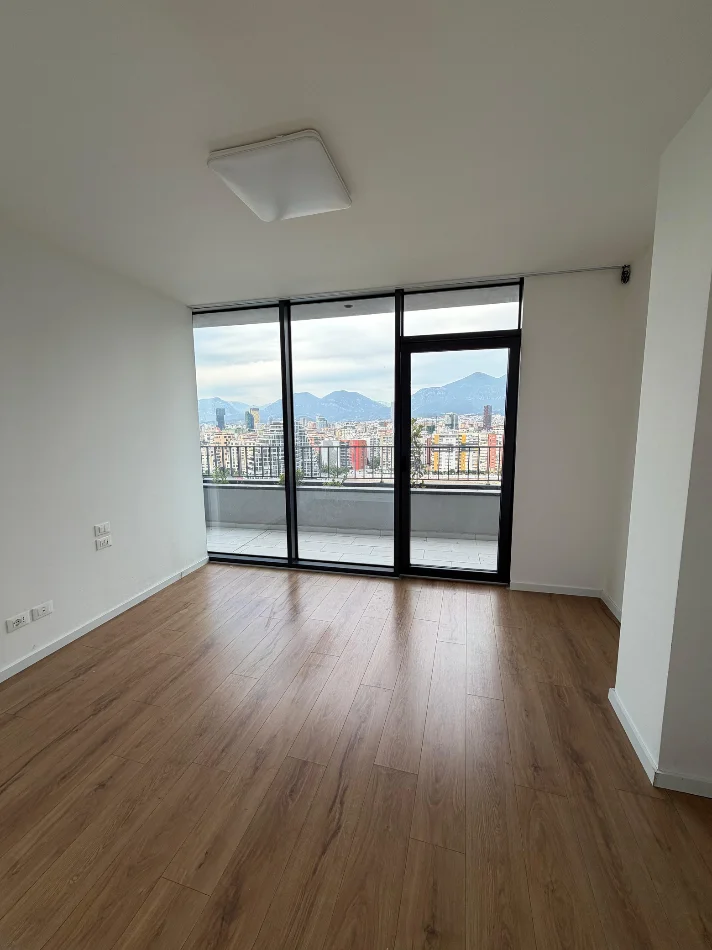 Tirane, jepet me qera zyre Kati 12, 200 m² 3.000 € (Lake View Residence)