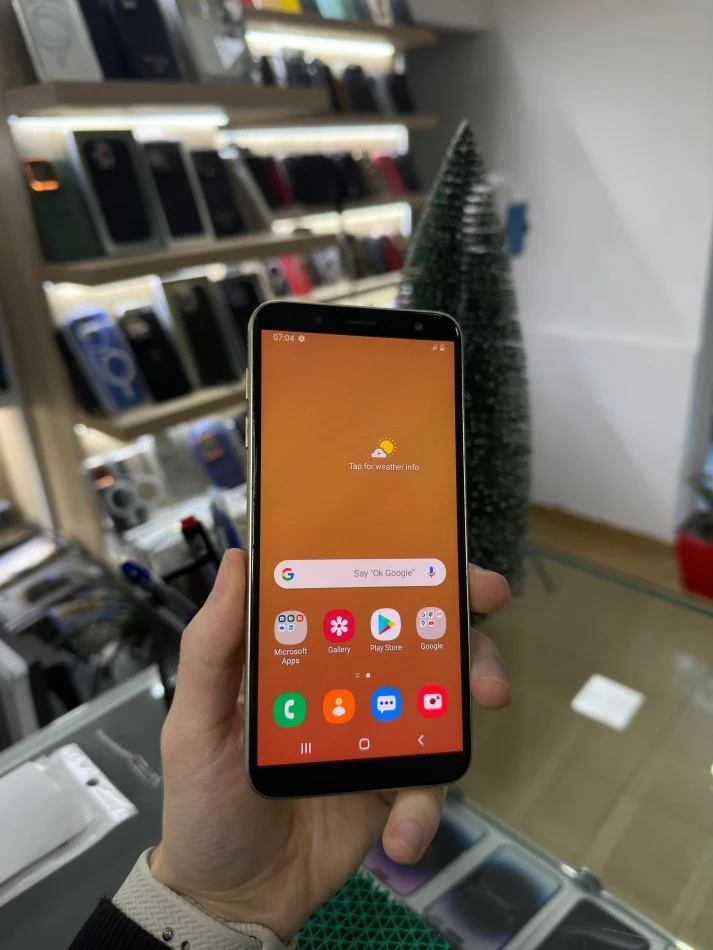 Tirane, shes Celular-Smartphone SAMSUNG J6 (2 KARTA)