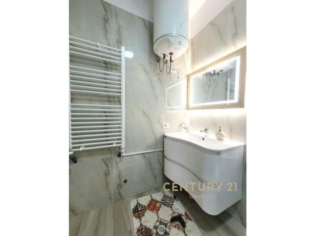 Tirane, jepet me qera apartament 2+1+BLK Kati 6, 89 m² 600 Euro (Liqeni i Thate)