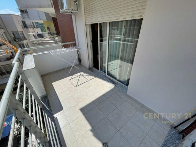 Shqiperi, jepet me qera apartament 2+1+BLK Kati 2, 85 m² 650 Euro (Liqeni i Thate)