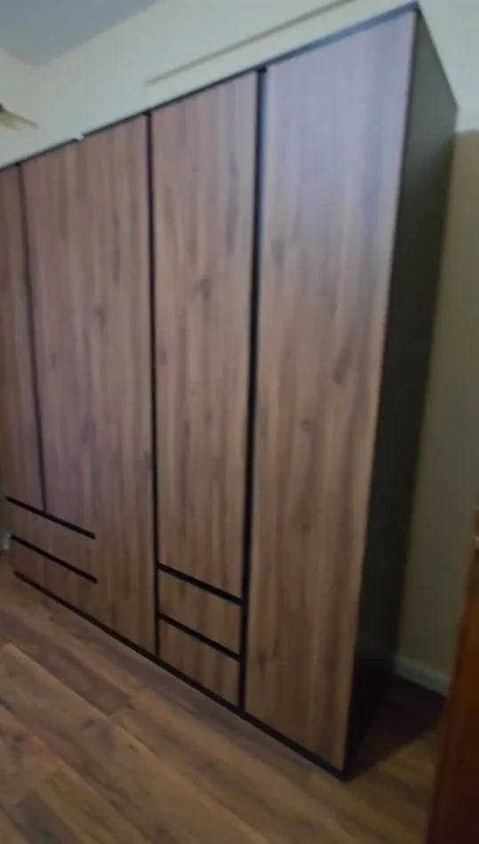 Tirane, jepet me qera apartament 2+1+Ballkon Kati 4, 86 m² 600 € 