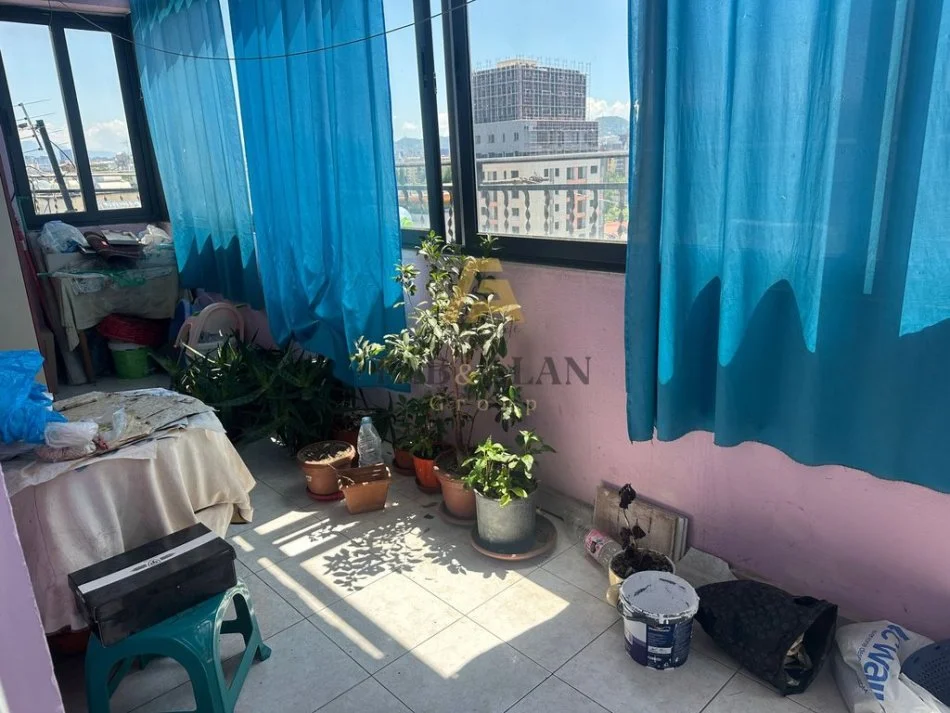 Tirane, shitet apartament 2+1 Kati 5, 108 m² 146.000 € (LAPRAKE)