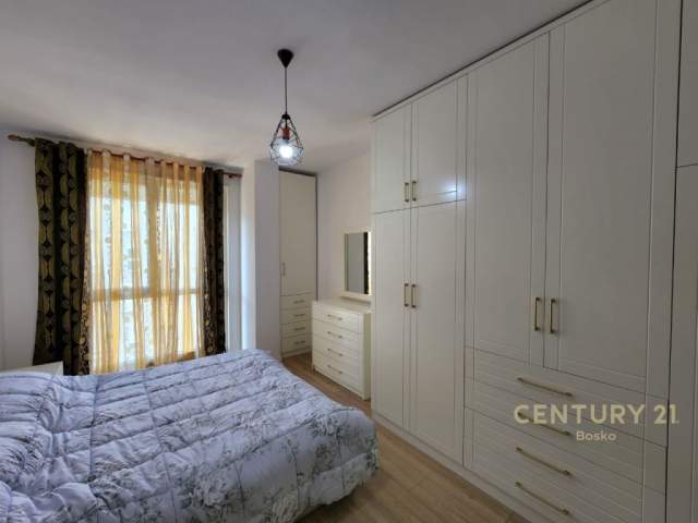 Tirane, jepet me qera apartament 2+1+BLK Kati 7, 94 m² 550 Euro (Don Bosko)
