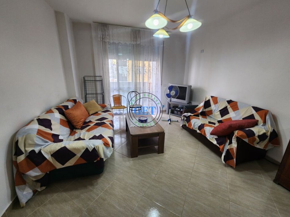 Durres, jepet me qera apartament 2+1 Kati 5, 115 m²