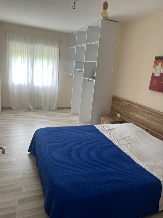 Tirane, jepet me qera apartament 1+1+BLK Kati 3, 64 m² 350 Euro (rruga e Dajtit)
