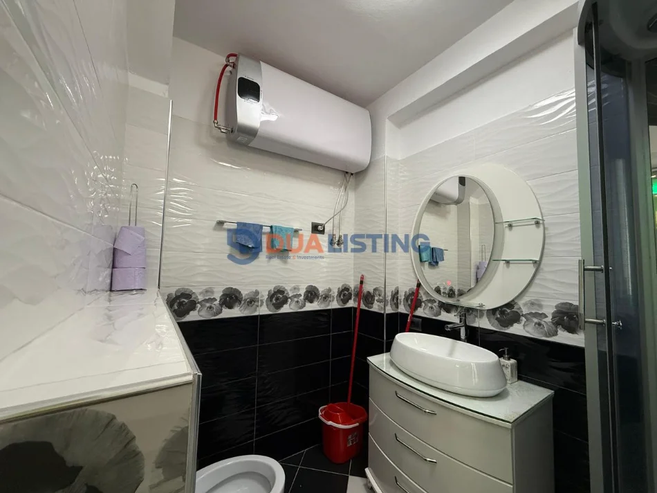 Tirane, shitet apartament 2+1 , 83 m² 165.000 € 