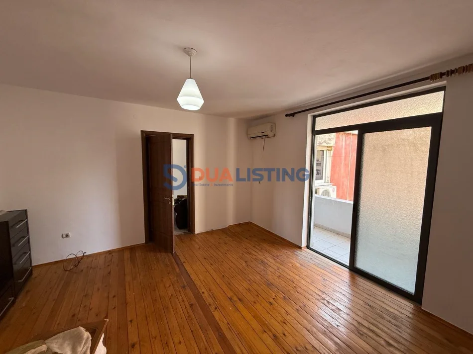Tirane, shitet apartament 2+1 Kati 5, 83 m² 140.000 € 