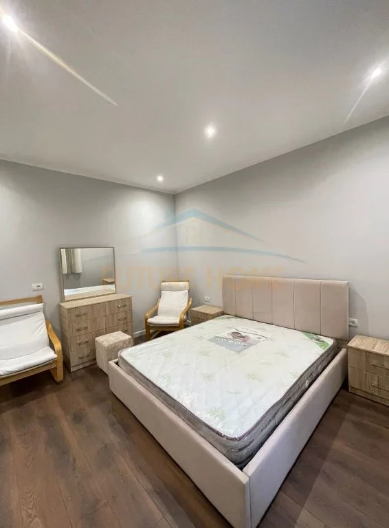 Tirane, jepet me qera apartament 1+1 Kati 0, 57 m² 590 € (Myslym Shyri)