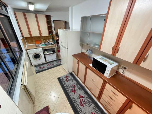 Tirane, jap me qera apartament 2+1 Kati 4, 90 m² 450 Euro (thanas ziko)