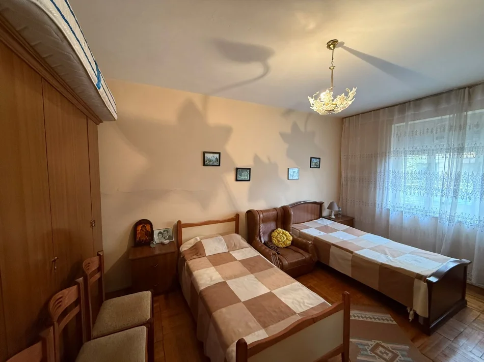 Tirane, shitet apartament 2+1 Kati 2, 69 m² 160.000 € 