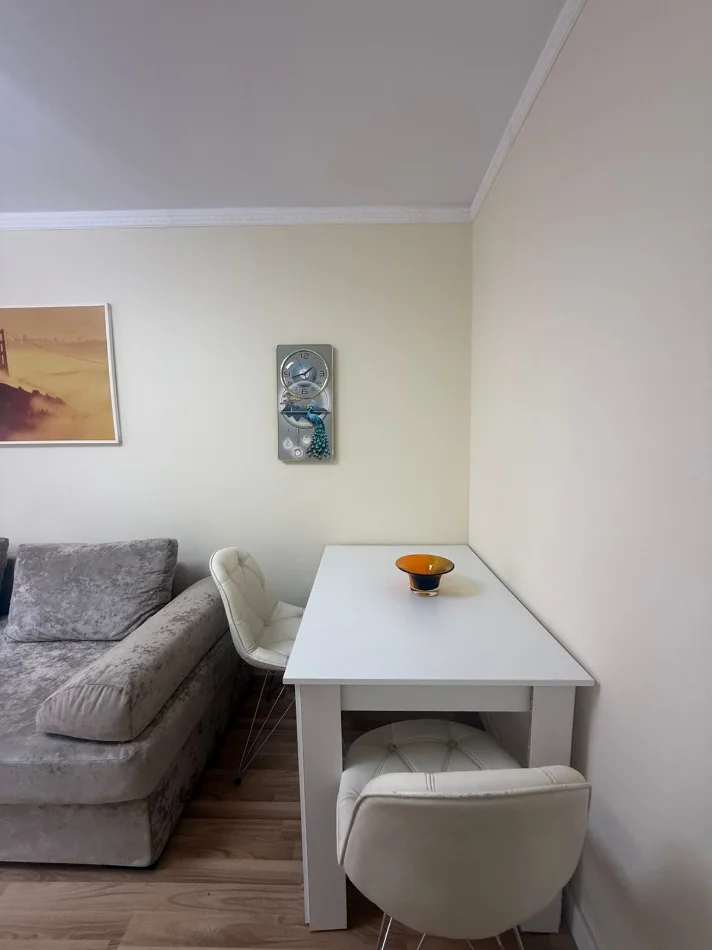Tirane, jepet me qera apartament 1+1 Kati 2, 70 m² 550 € (Stadiumi Dinamo)
