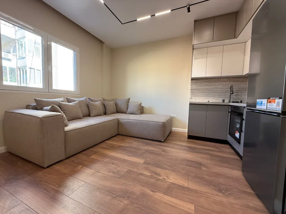Tirane, shitet 1+1 , 57 m² 158.000 € (mine peza)