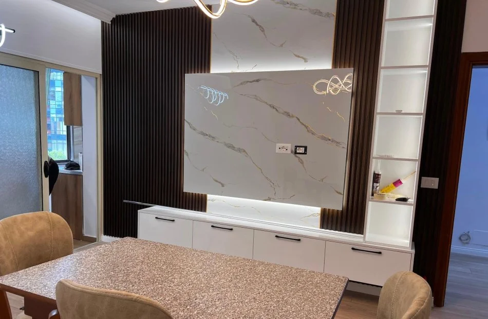 Tirane, jepet me qera apartament 1+1+Ballkon Kati 4, 67 m² 500 € (Zogu i zi)