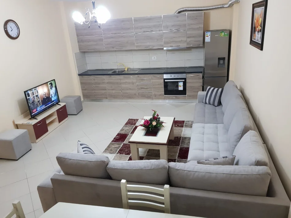Tirane, jepet me qera apartament 1+1 Kati 10, 70 m² 420 € (Bar Artisti ne Astir)