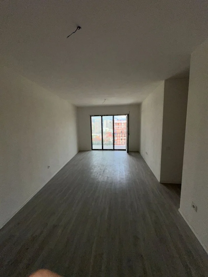 Tirane, shitet apartament 2+1 Kati 6, 109 m² 135.700 € (Astir)
