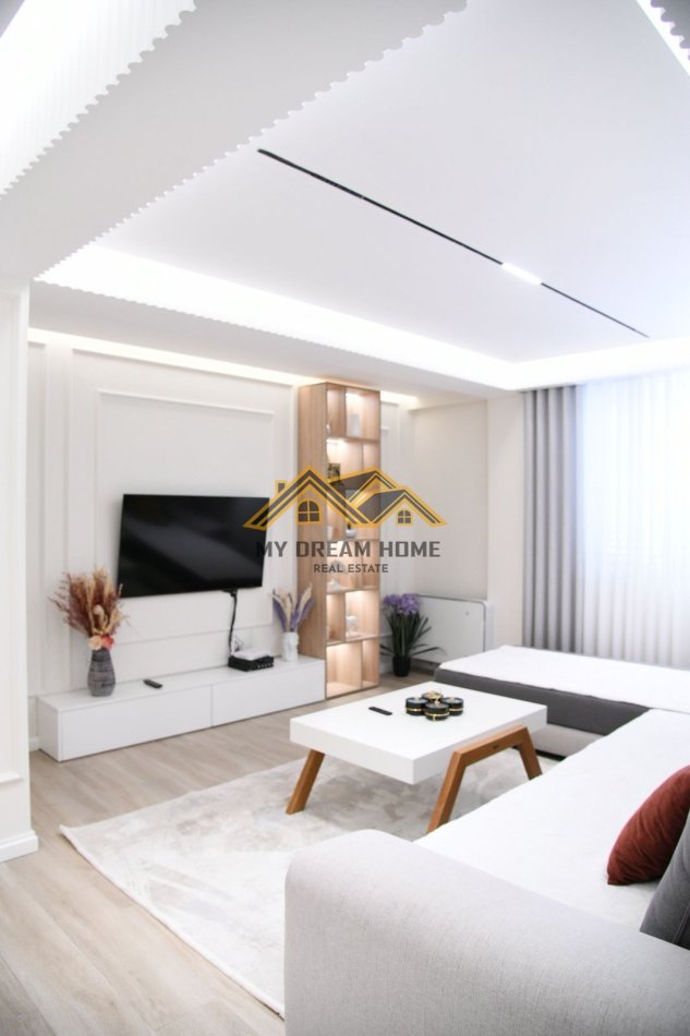 Durres, shitet shtepi 2+1 , 500 m² 300.000 € (Ish këneta)