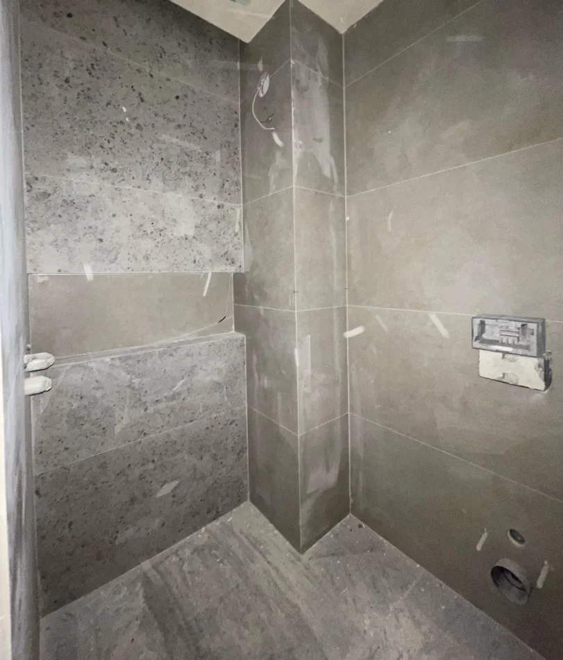 Tirane, shes apartament 2+1+Ballkon Kati 5, 120 m² 244.200 € (MINE PEZA)