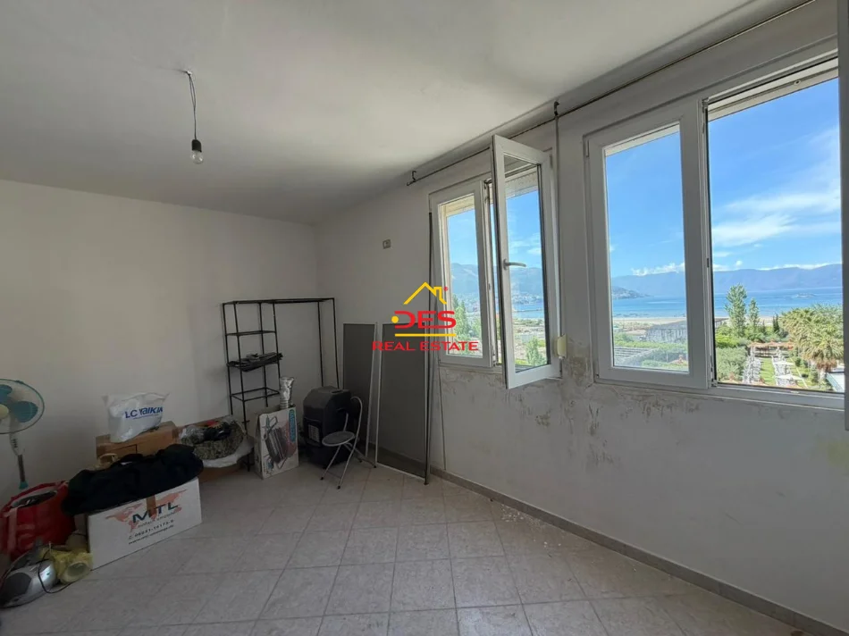 Vlore, shitet apartament 2+1+Ballkon Kati 3, 88 m² (Rruga Sazani)