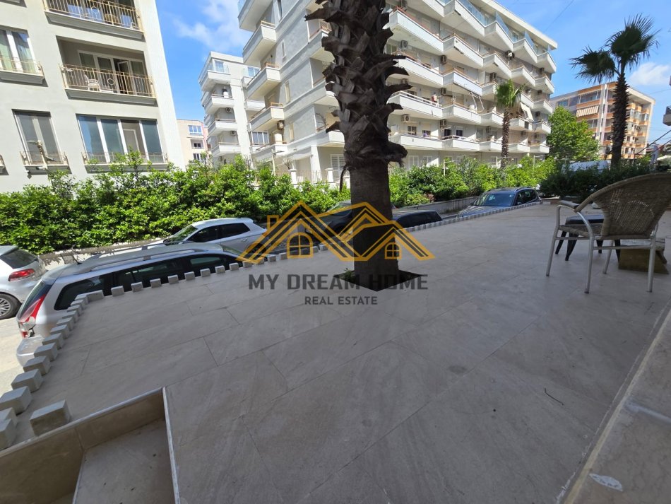 Durres, shitet ambjent biznesi Kati 1, 220 m² 352.000 € (PLAZH)