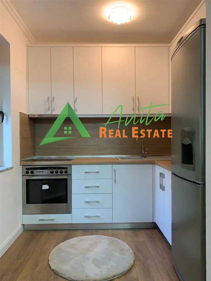 Tirane, jepet me qera apartament 3+1+Ballkon Kati 3, 81 m² 700 € (Rruga Dervish Hekali)