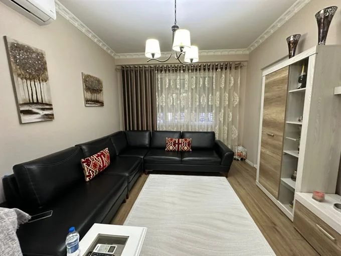 Tirane, shitet apartament 2+1 Kati 6, 110 m² 320.000 € (Pazari I ri)