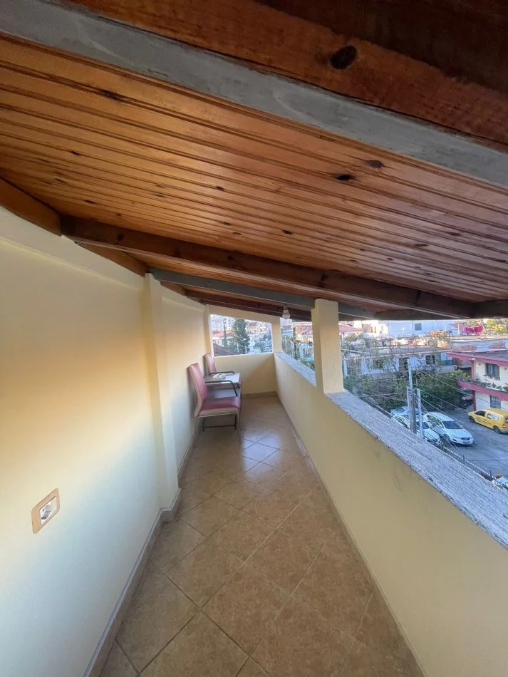 Tirane, jepet me qera garsonier , 45 m² 450 € (Rruga Artan Lenja)