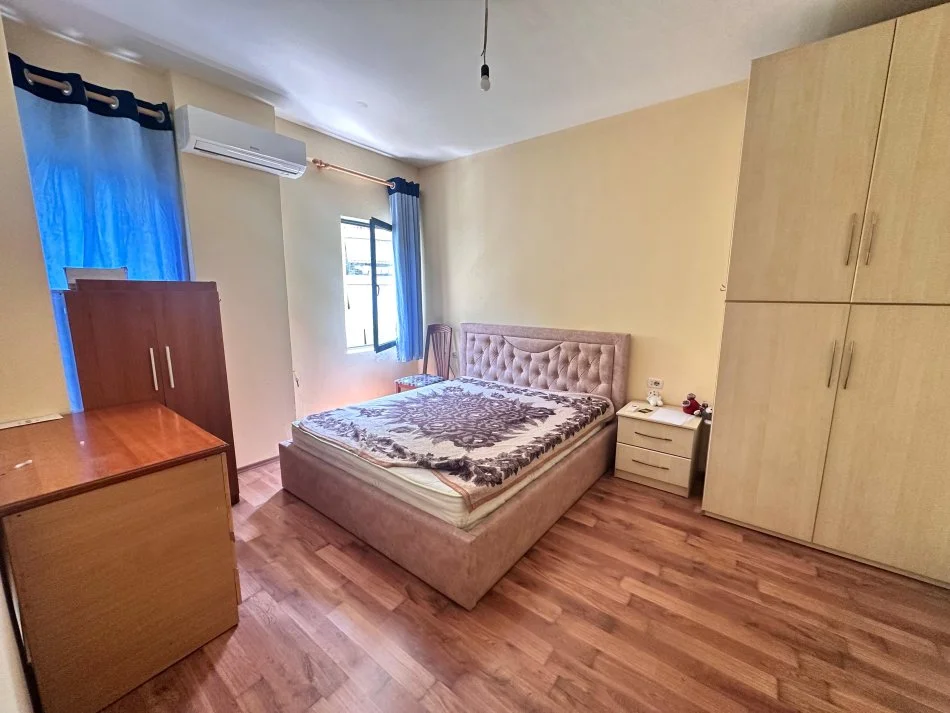 Tirane, jepet me qera 2+1+Ballkon Kati 2, 115 m² 550 € (Don Bosco)