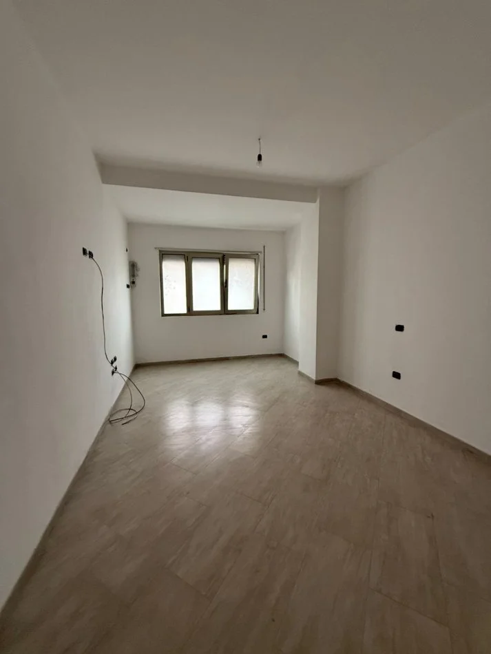 shitet 2+1+Ballkon Kati 4, 116 m² 173.000 € (Rruga Mujo Ulqinaku)