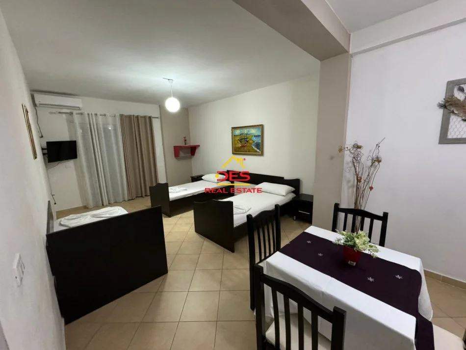 Vlore, shitet apartament 1+1+Ballkon Kati 1, 70 m² 155.000 € (Rruga Aleksandër Moisiu)