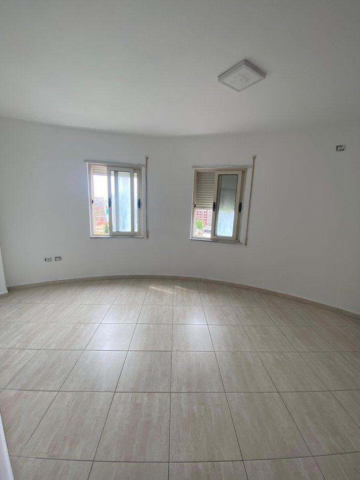 Tirane, jap me qera apartament , Kati 7, 107 m² 600 € (Jordan Misja)