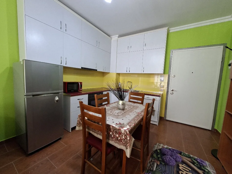 Tirane, jepet me qera apartament 1+1 Kati 2, 60 m² 50.000 € 