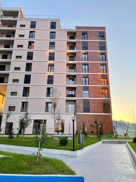 Tirane, shitet apartament 2+1 Kati 5, 90 m² 150.000 € (Kompleksi Jolla Astir)