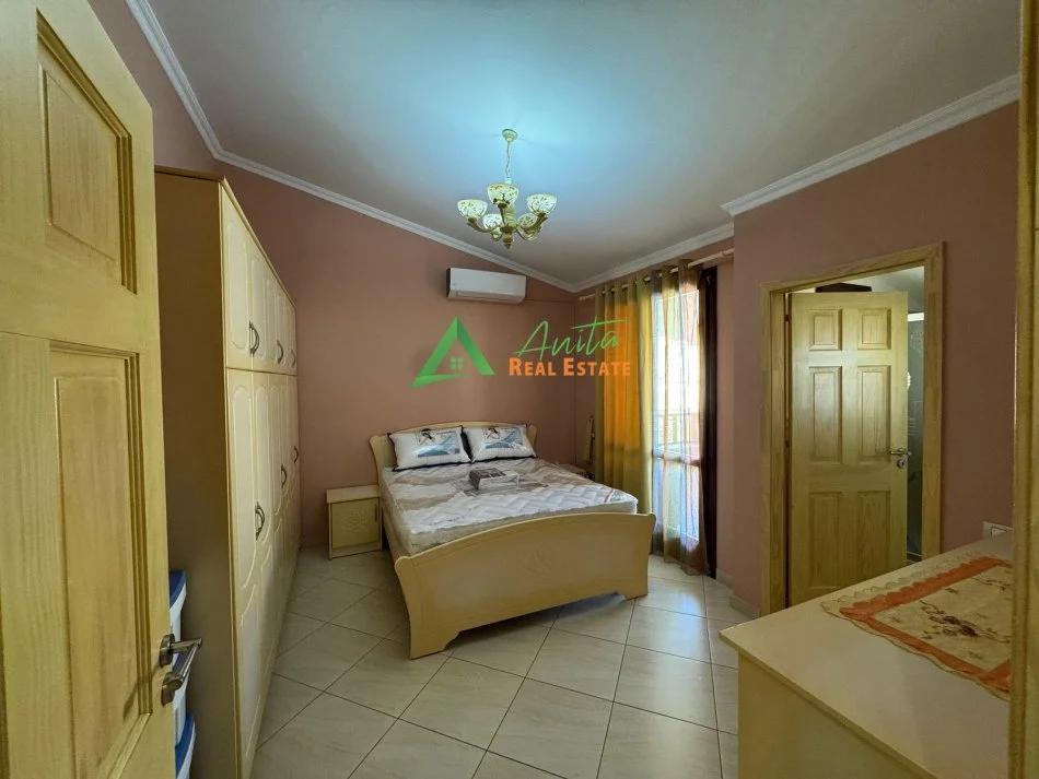 Tirane, jap me qera apartament 2+1+Ballkon Kati 5, 200 m² 800 € (Kopshti Botanik)