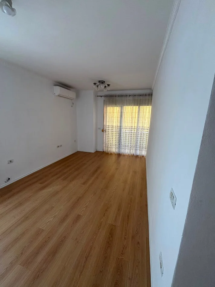shitet apartament 2+1 Kati 2, 89 m² 135.000 €